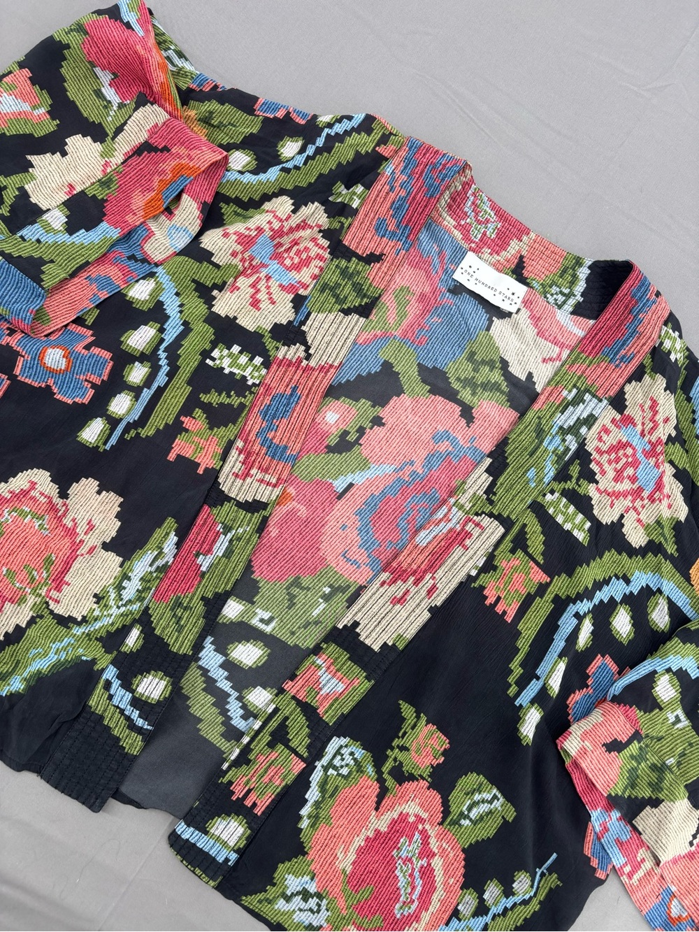 ONE HUNDRED STARS Woven Flower Crepe Kimono - Picture 3 of 12
